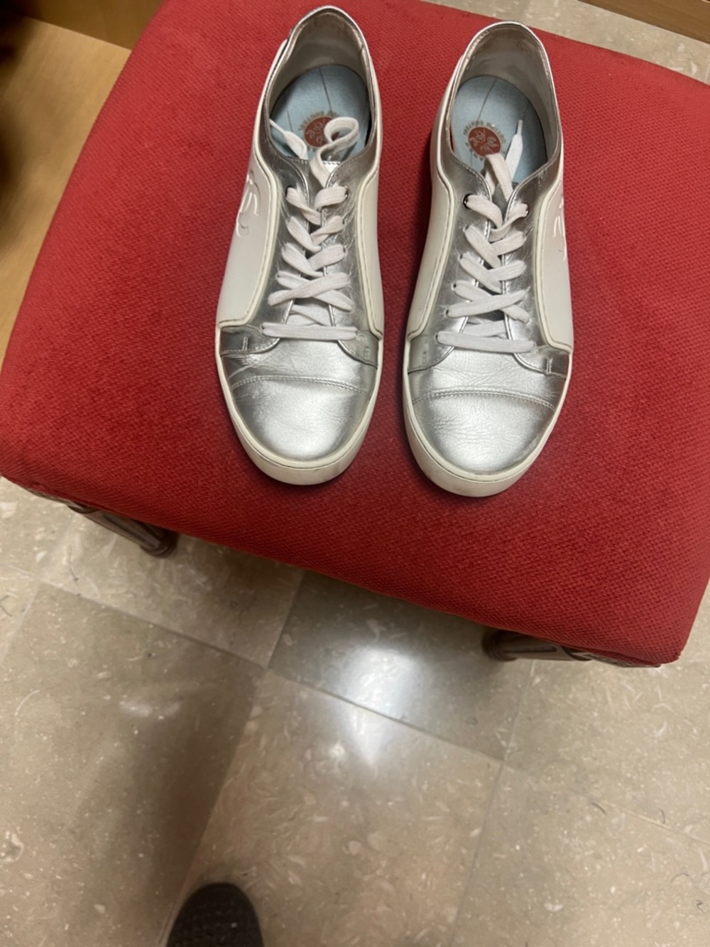 Chanel sneaker